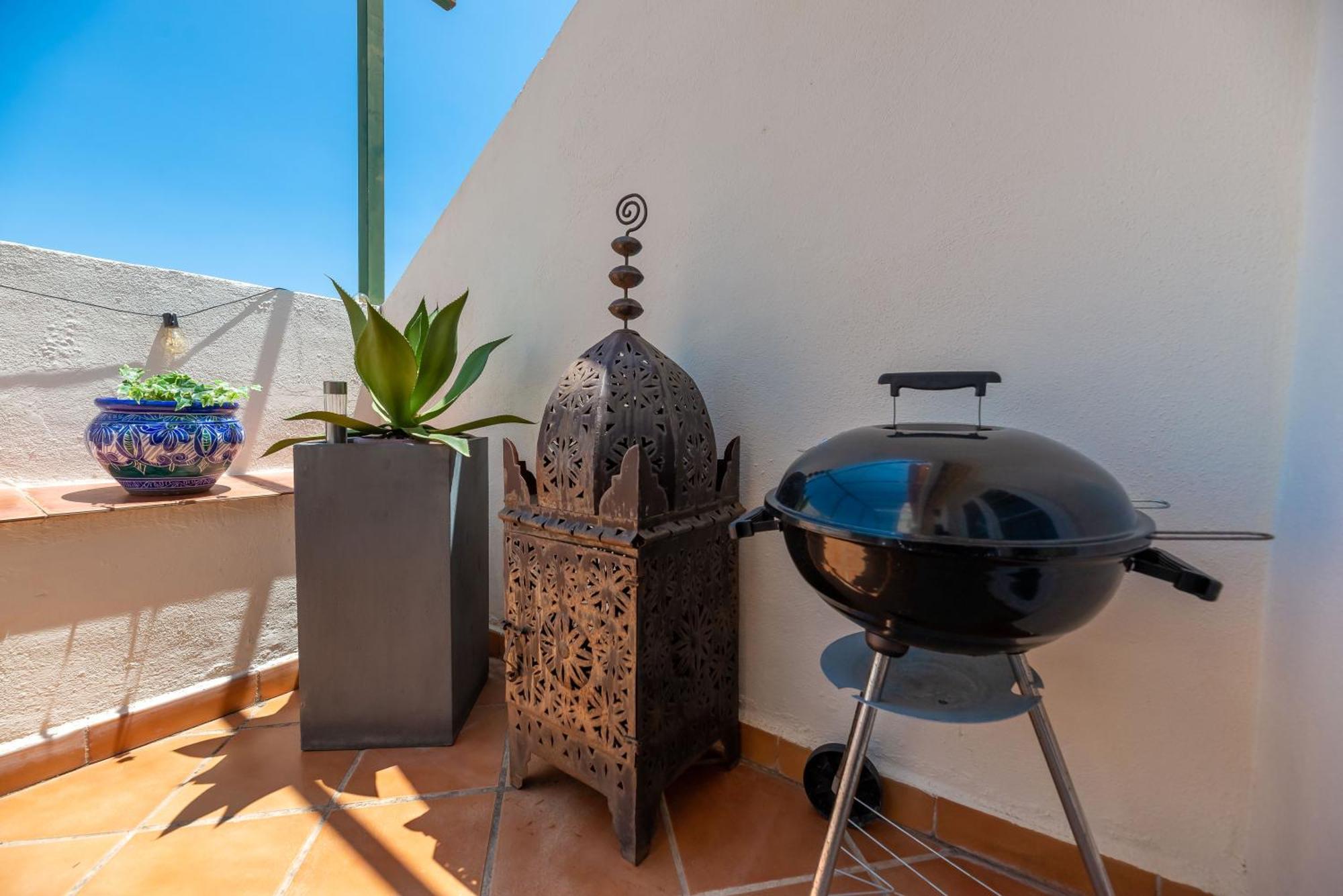 Elegant 2 Bdrm Penthouse With Bbq And Pools Apartamento Marbella Exterior foto