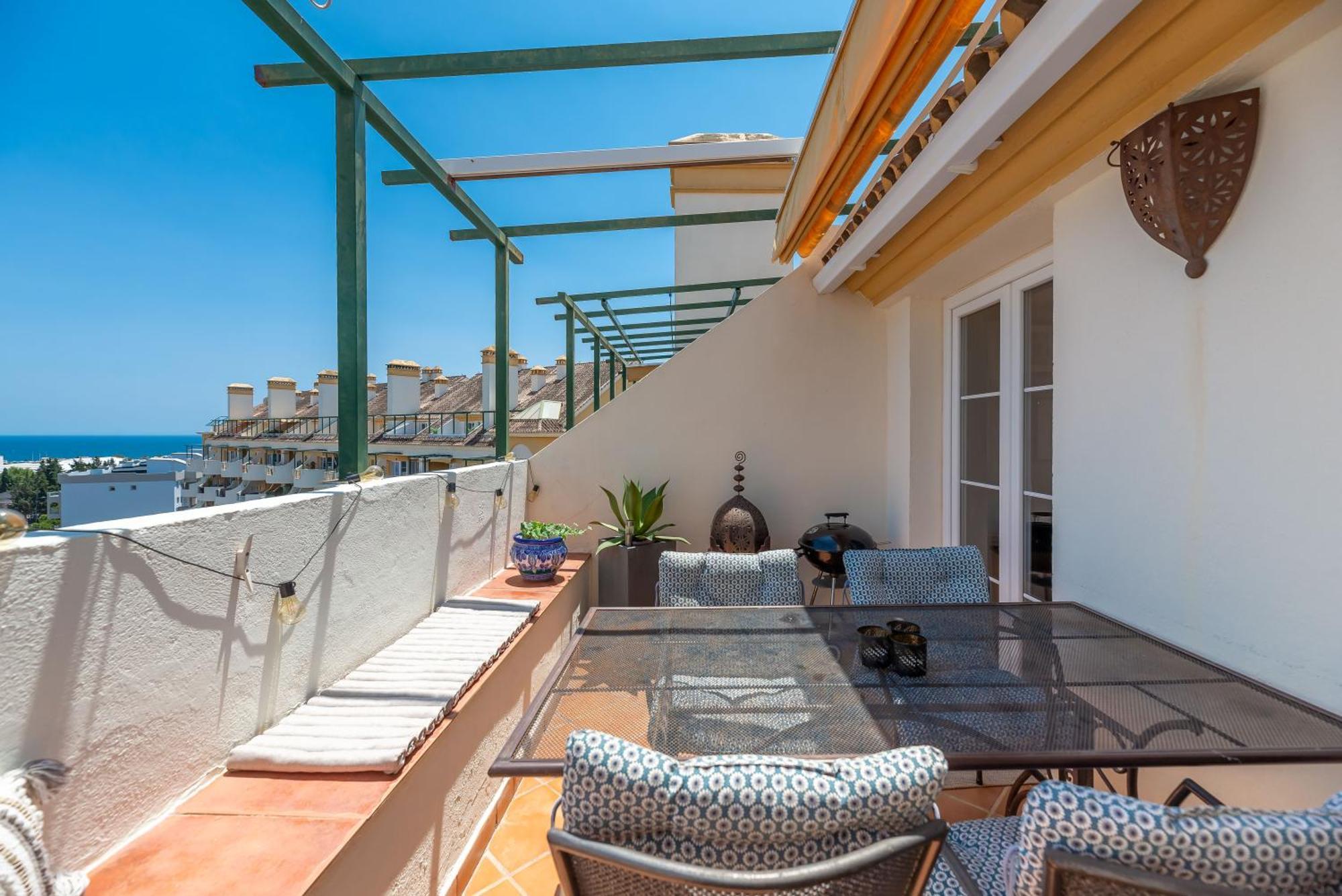 Elegant 2 Bdrm Penthouse With Bbq And Pools Apartamento Marbella Exterior foto