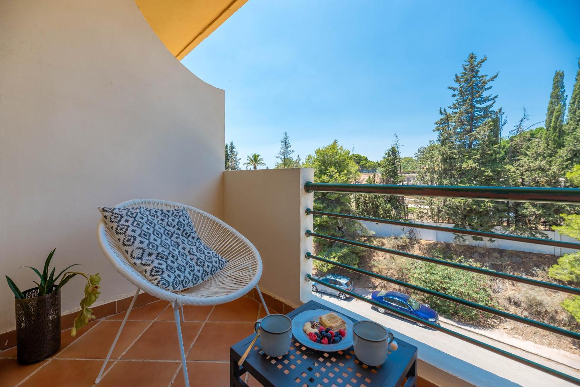 Elegant 2 Bdrm Penthouse With Bbq And Pools Apartamento Marbella Exterior foto